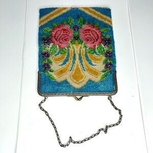 Antique Micro Beaded Flat Purse Flower Motif  9” x 7” Kisslock Silver Frame Bag
